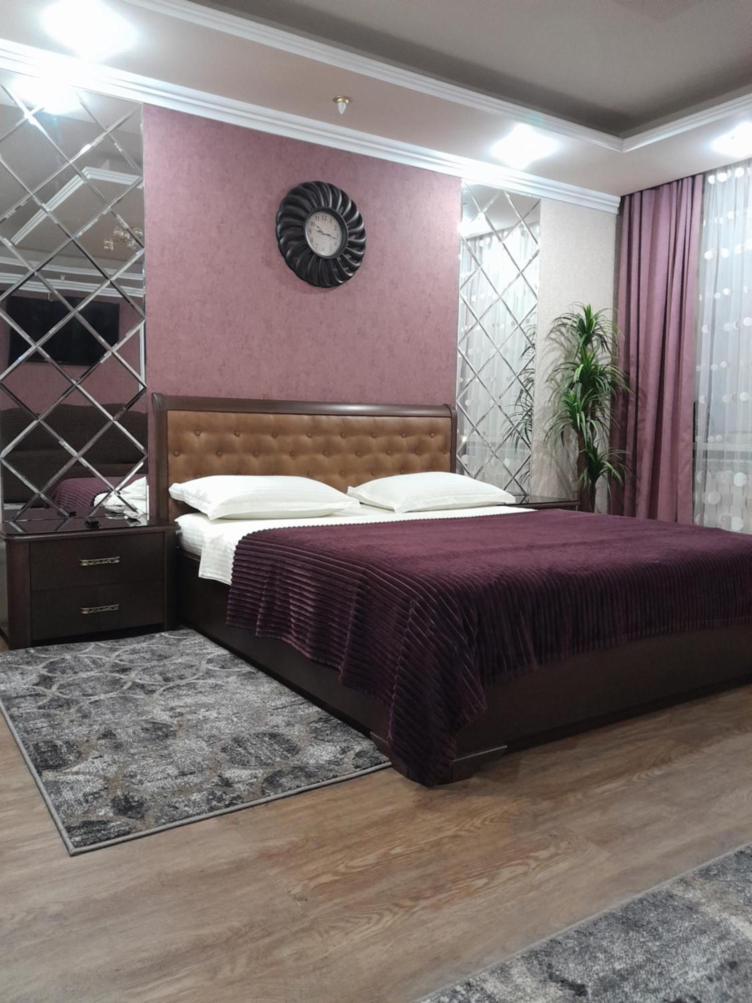Apartment In A New House Kremenchuk Ngoại thất bức ảnh